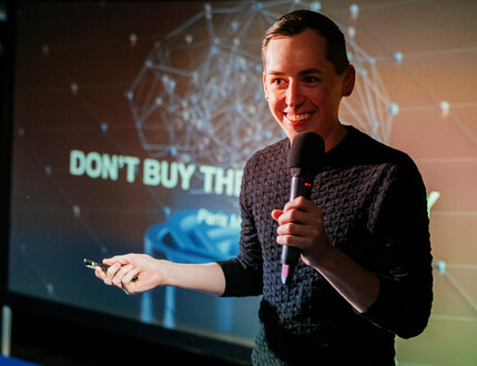 Umělá inteligence ve službách kapitalismu